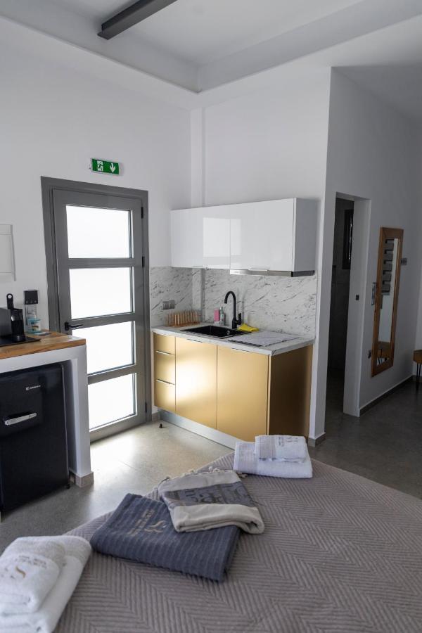 Skyros Blue Suites Екстер'єр фото